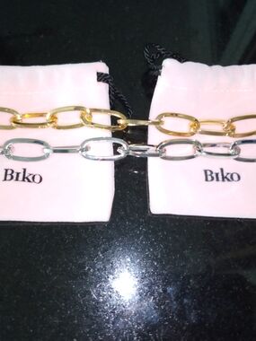 Chain Link Bracelet - Gold and Silver Plated Seven Inches